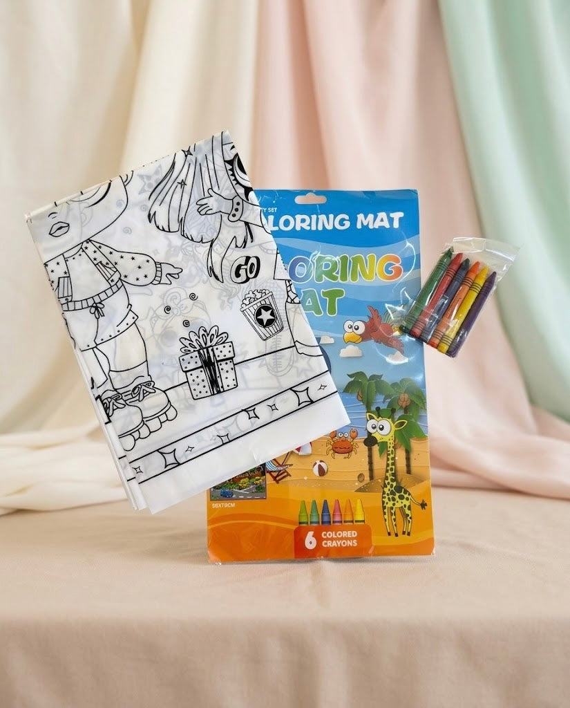 Reusable Kids Coloring Mat Set Random Design (50 × 70 cm)